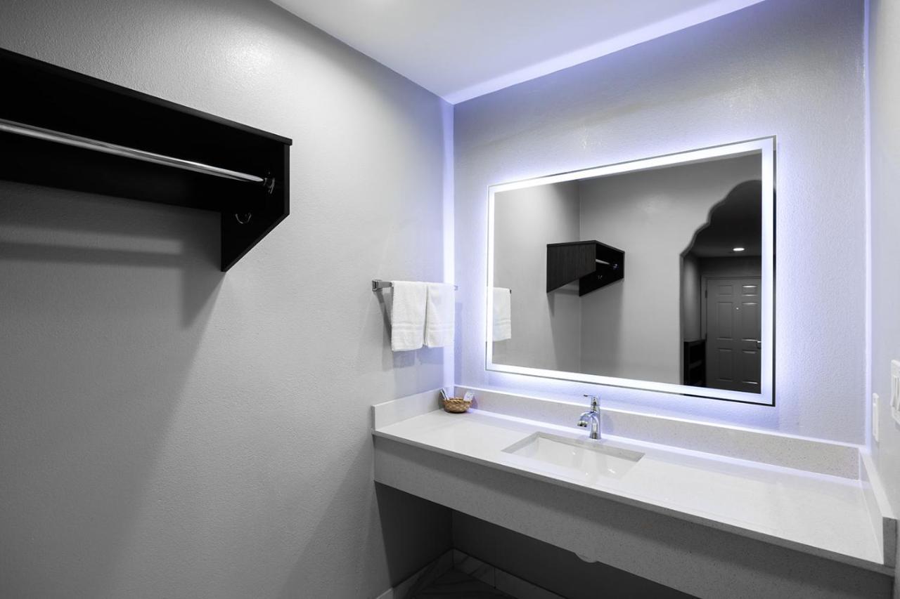 Downtowner Inns - Houston Downtown & Convention Center Εξωτερικό φωτογραφία