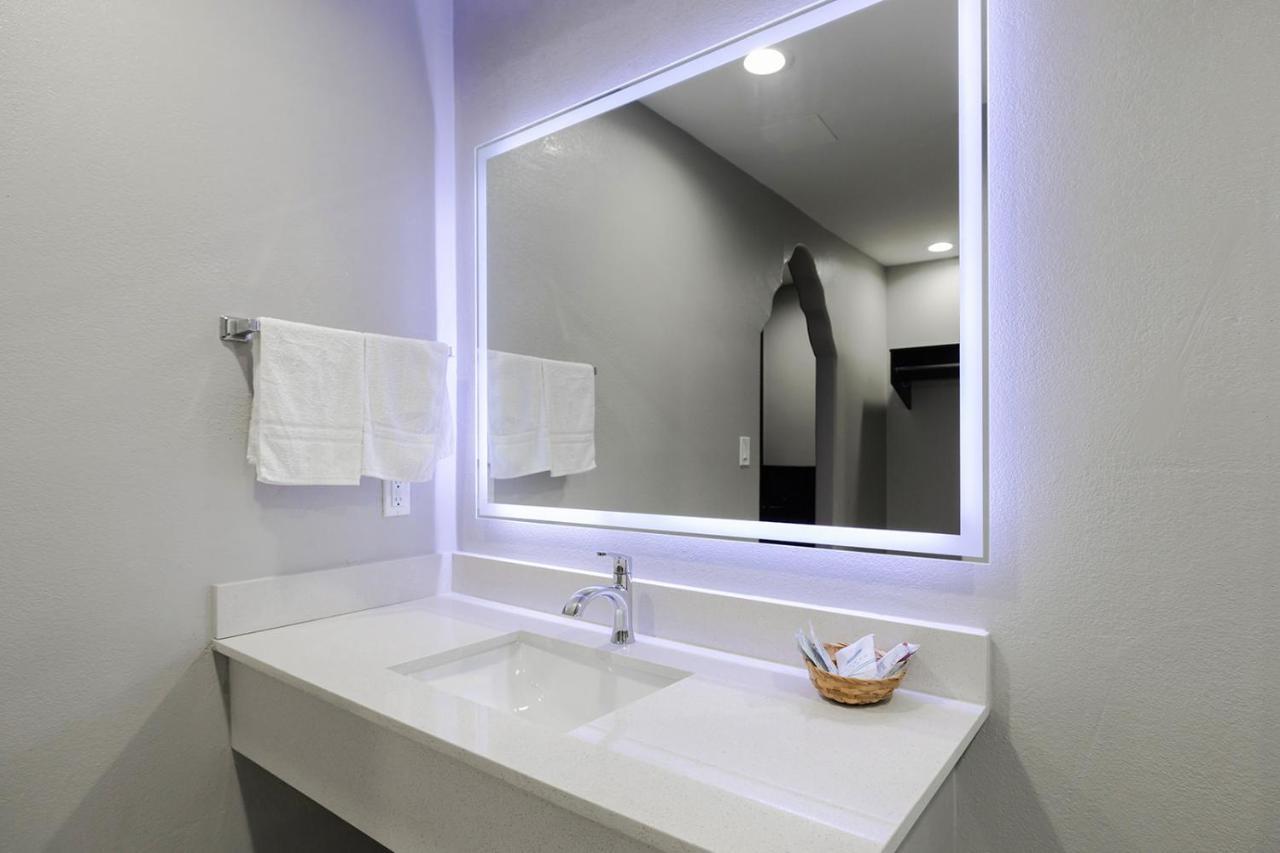 Downtowner Inns - Houston Downtown & Convention Center Εξωτερικό φωτογραφία