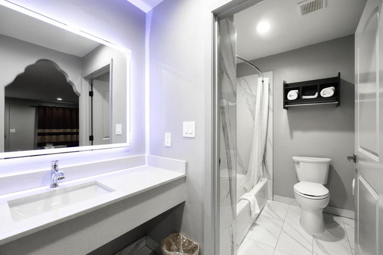 Downtowner Inns - Houston Downtown & Convention Center Εξωτερικό φωτογραφία